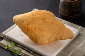 Extra Bhatura (1pc)