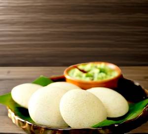 Idli.