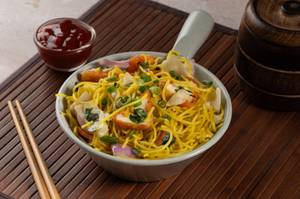 Hakka Noodles