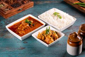 Melagu Chicken Curry & Rice Combo
