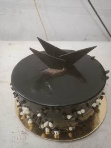 Choco chips cake