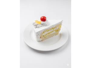 Pineapple Pastry [1 Pc]