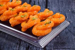 Paneer Jalebi } Desi Ghee