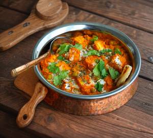 Matar Paneer