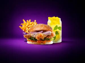 Crispy Fried Chicken Strips Burger+ Fries (Small)+ Mint Mojito