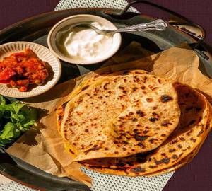 Aloo Paratha + Dahi (2Pcs)