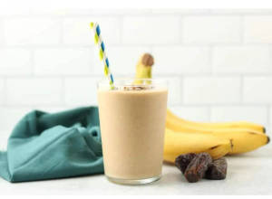 Banana Date Shake