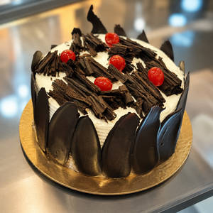 Black Forest Cake 1kg