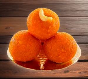 Moti Chur Kaju Laddu
