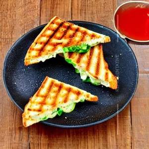 Cheese Garlic Toast Grilled Sandwich