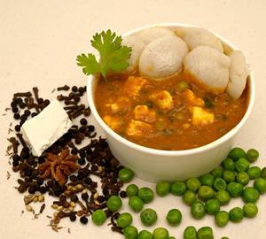 Mini Idly - Matar Paneer (8 Mini Idly)
