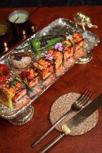 Paratdaar Paneer Tikka