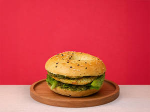Egg & Pesto Bagel