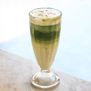 ICED MATCHA LATTE MILKY MANIA