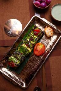 Hari Mirch Ka Paneer Tikka