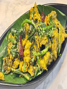 Puttagodugu Pachi Mirchi Pakoda