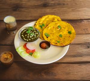 Sarso Ka Sag + Makai Roti