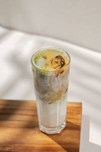 Dirty Matcha Iced Latte