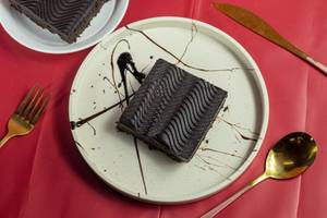 Fudge Brownie (1 piece )
