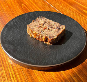 Banana Walnut & Chocolate Cake (a-la-carte Portion)
