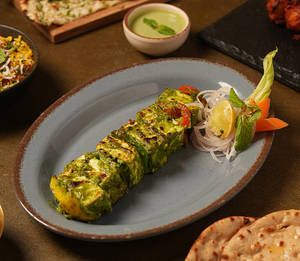 Chutneywala Paneer Tikka