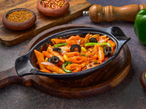 Red Sauce Pasta