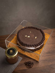 Kunafa Chocolate Pour Over