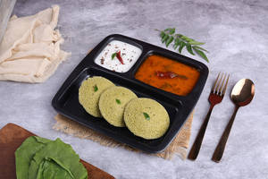 Palak Idli [3pcs]