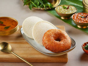 Idli 2pc Urad Vada 1pc