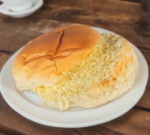 Cheese bun maska