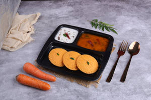 Carrot Idli [3pcs]