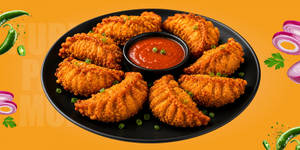 Kurkure Paneer Momos