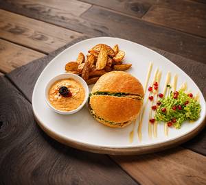 Cottage Cheese & Veg Burger