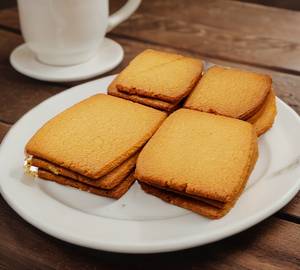 Namkeen Biscuits 2 pieces
