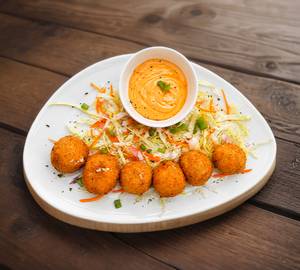 Cottage Cheese and Vegetable Poppers