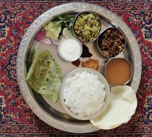 Special Palak Chapati Meals