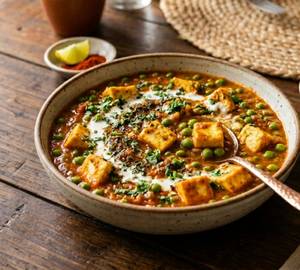 Matar Paneer