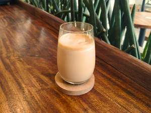 Iced Raspberry Latte