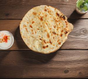 Stuffed Kulcha [Veg]