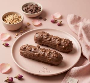 Ferrero Rocher Eclair