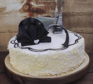 Milky butterscotch cake