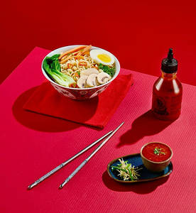 Yippee Korean Spicy Kimchi Ramen Chicken