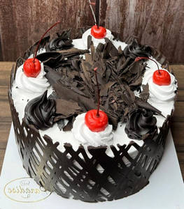 Spl. Black Forest [800gms]