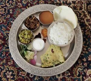 Special Menthya Chapati Meals