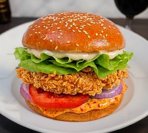 Crispy chicken burger