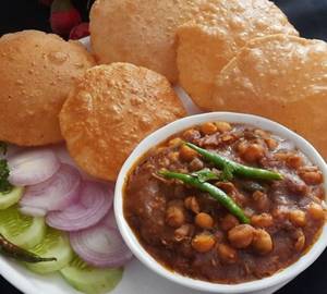 Chhole Poori