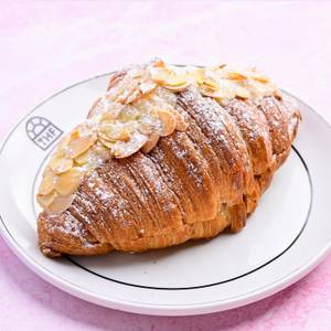 Almond Croissant