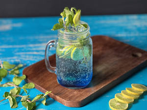 Blue Curacao Mojito