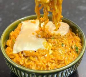 Cheese Melted Maggi
