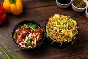 Hakka Noodles Chilli Chicken Combo